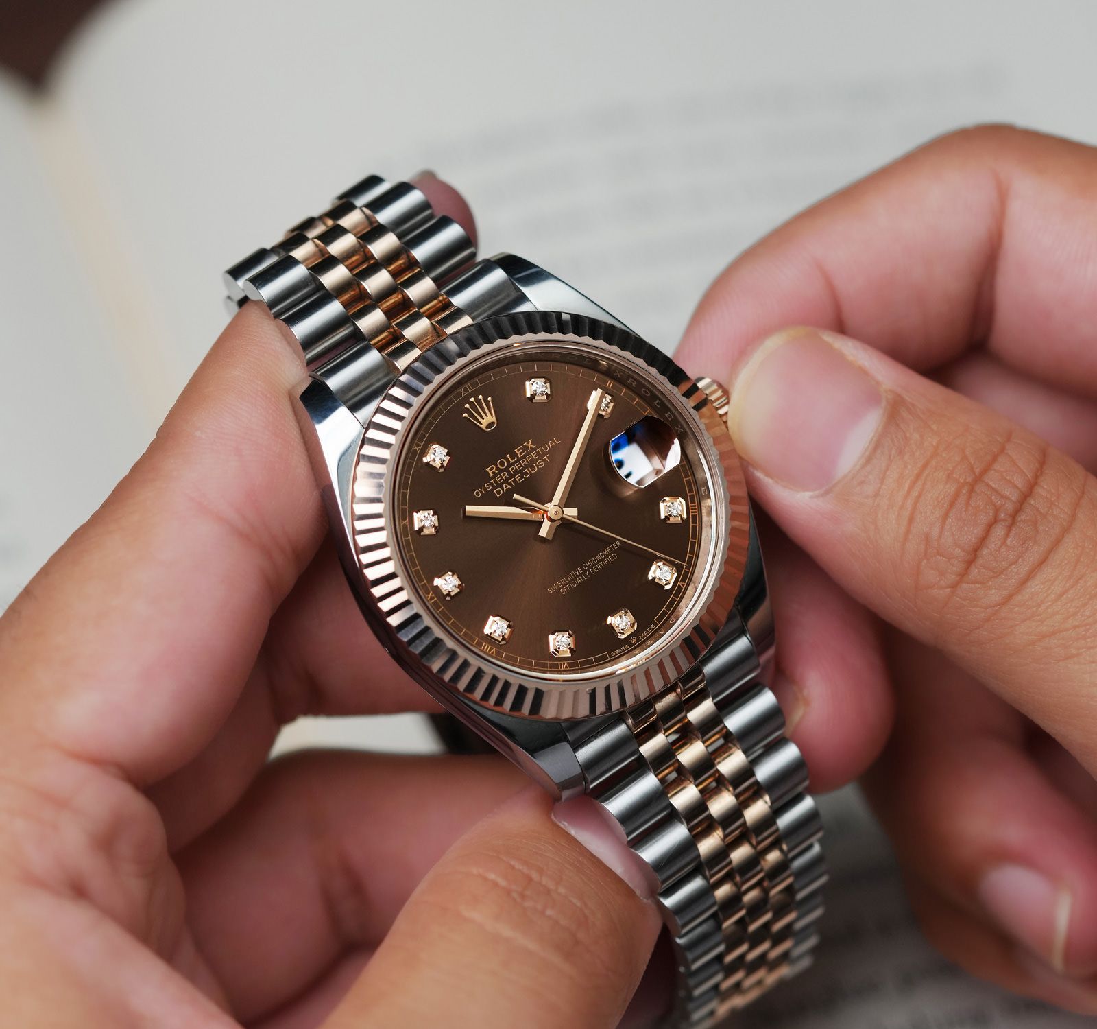 ROLEX Premium Rose Gold Luxury Watch