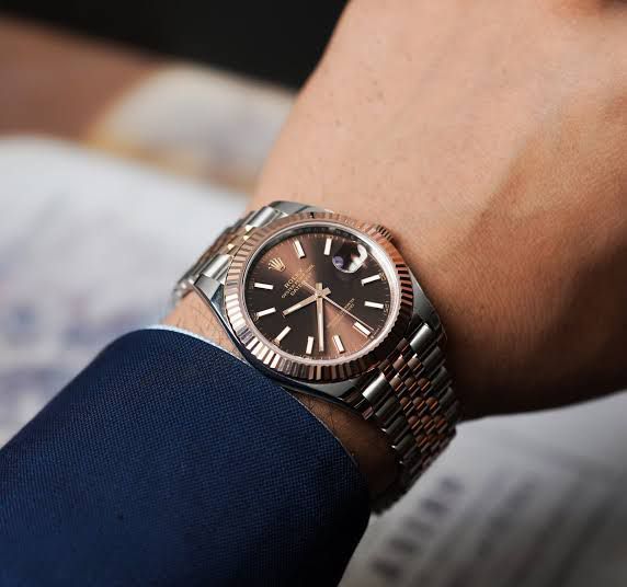 ROLEX Premium Rose Gold Luxury Watch
